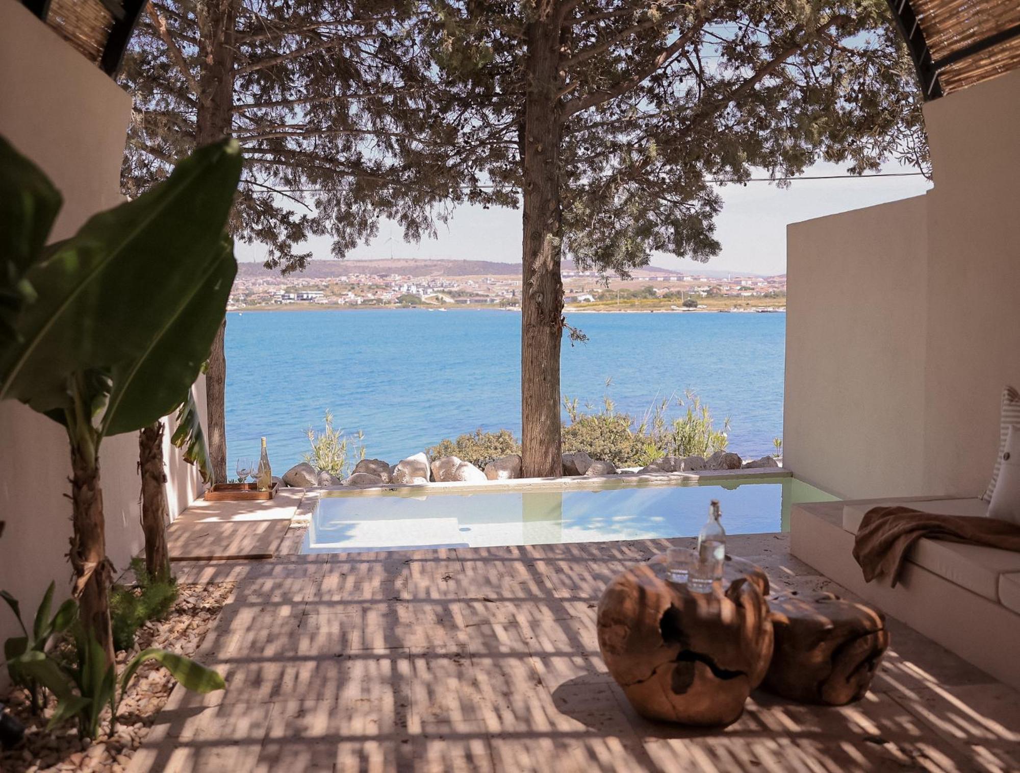 Gaia Alacati By The Sea - Adult Only Кешме Номер фото